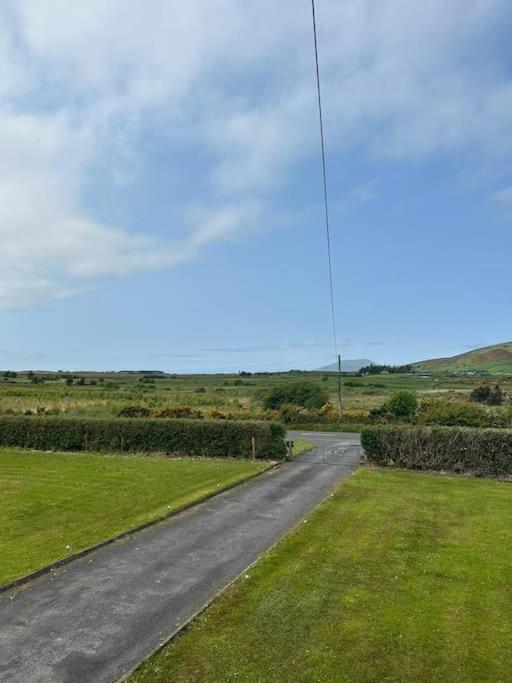 Rosie'S Pad Villa Louisburgh Eksteriør billede