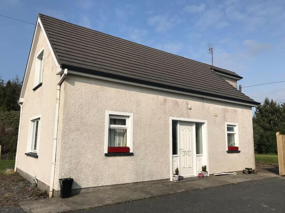 Rosie'S Pad Villa Louisburgh Eksteriør billede